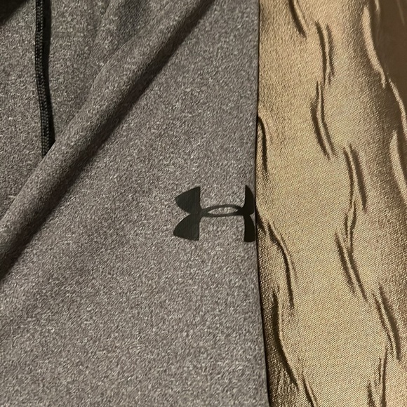 New Under Armour cold gear zip up jacket hoodie - Picture 5 of 7